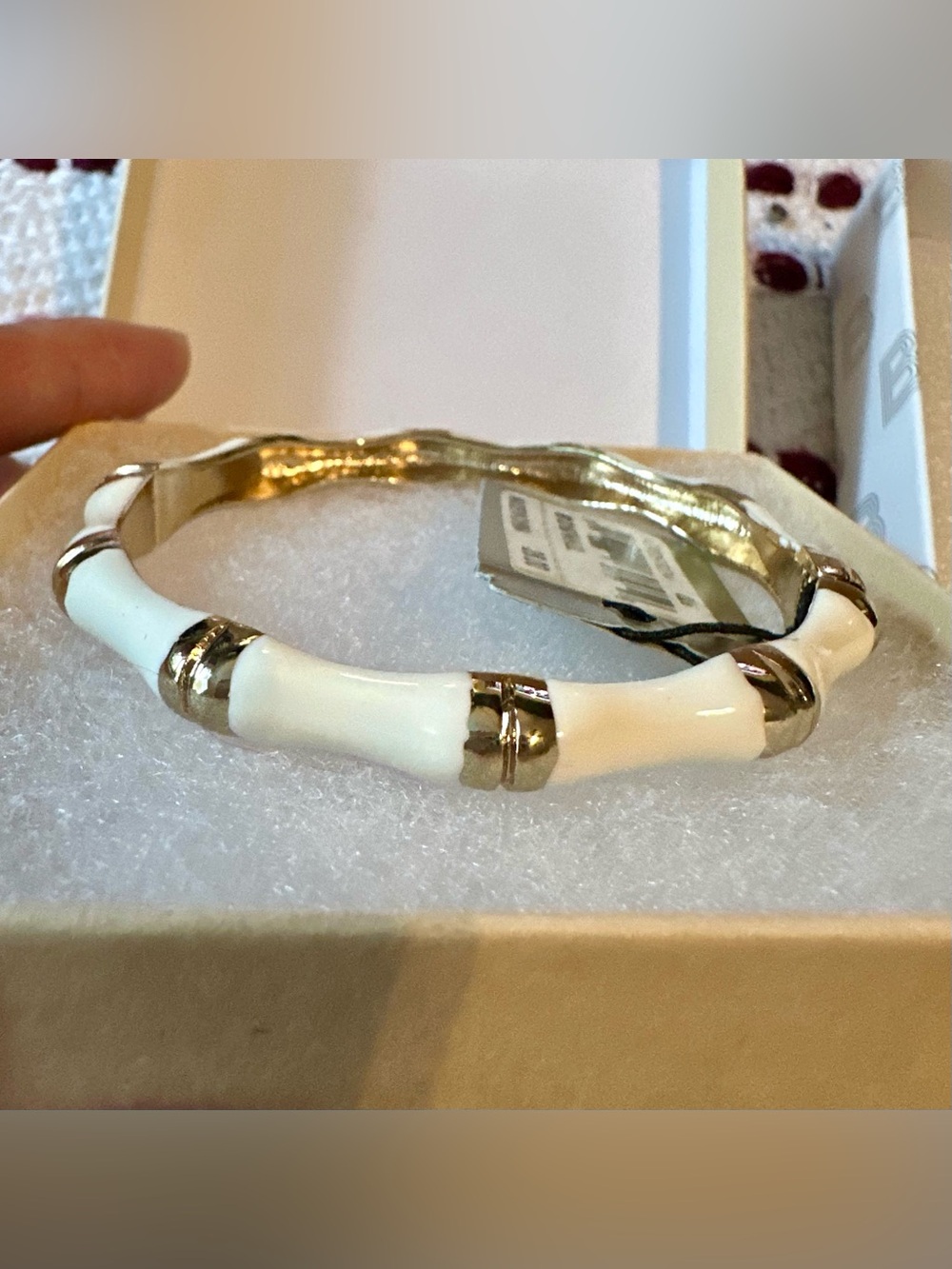 Sequin bone White Enamel Bamboo-Style Bangle Bracelet new in gift box